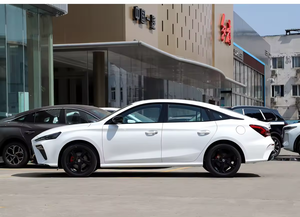 SUV 2024 Euro IV de Alta Calidad, Auto Chino con Caja de Cambios Automática, Motor de 4.1-6L, Asientos de Cuero, Cámara Trasera de 360°, Techo Panorámico, Económico - Product Image 6