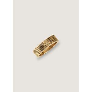 Anillo con Nombre Grabado, Estilo Herencia, Joyería Cultural Coleccionable - Product Image 3
