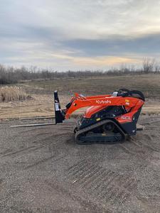 Cargadora Compacta Kubota SCL1000 – Minicargadora de Alto Rendimiento para Construcción y Agricultura - Product Image 2