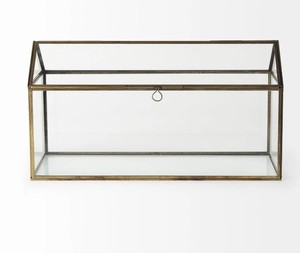 Terrarium en métal fait à la main avec verre fini or, finition naturelle d'aspect moderne de haute qualité pour la décoration d'hôtel à la maison - Product Image 3