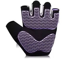 Gants d'entraînement d'haltérophilie à la mode Prix de gros meilleure qualité Gants Fitness Demi Doigt Gants Dans Un Style Fantaisie Pour Hommes - Product Image 3