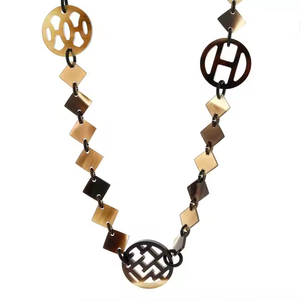 Collier en corne véritable de buffle de qualité naturelle de luxe Article fait à la main PAR CRESCENT CRAFTS - Product Image 1