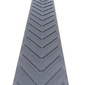 Convoyeur en caoutchouc Chevron robuste V 15 à crampons, indice de résistance 315/3, épaisseur 8 mm, 3 plis, résistant à l'huile, vitesse réglable, agriculture, exploitation minière - Product Image 5