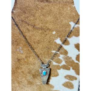 Collier en turquoise Kingman et argent sterling, motif flèche, bijou culturel artisanal Navajo pour homme - Product Image 2