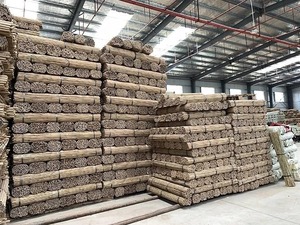 Vente en gros de cannes de bambou poteaux de bambou naturel durable pour l'aménagement paysager meubles de jardinage échafaudage projet de construction extérieure - Product Image 2