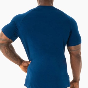 Camiseta básica lisa en blanco 100% algodón personalizada para hombre, camiseta informal de manga corta con cuello redondo y timbre regular para hombre - Product Image 2