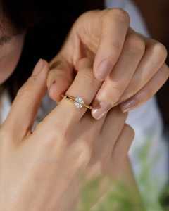 Anillo Giratorio con Diseño de Planeta Estelar, Diamante Redondo Cultivado en Laboratorio de 1.21 Quilates, Anillo de Órbita de OVNI Giratorio, Oro Amarillo Sólido de 14K, Anillo de Aniversario - Product Image 6