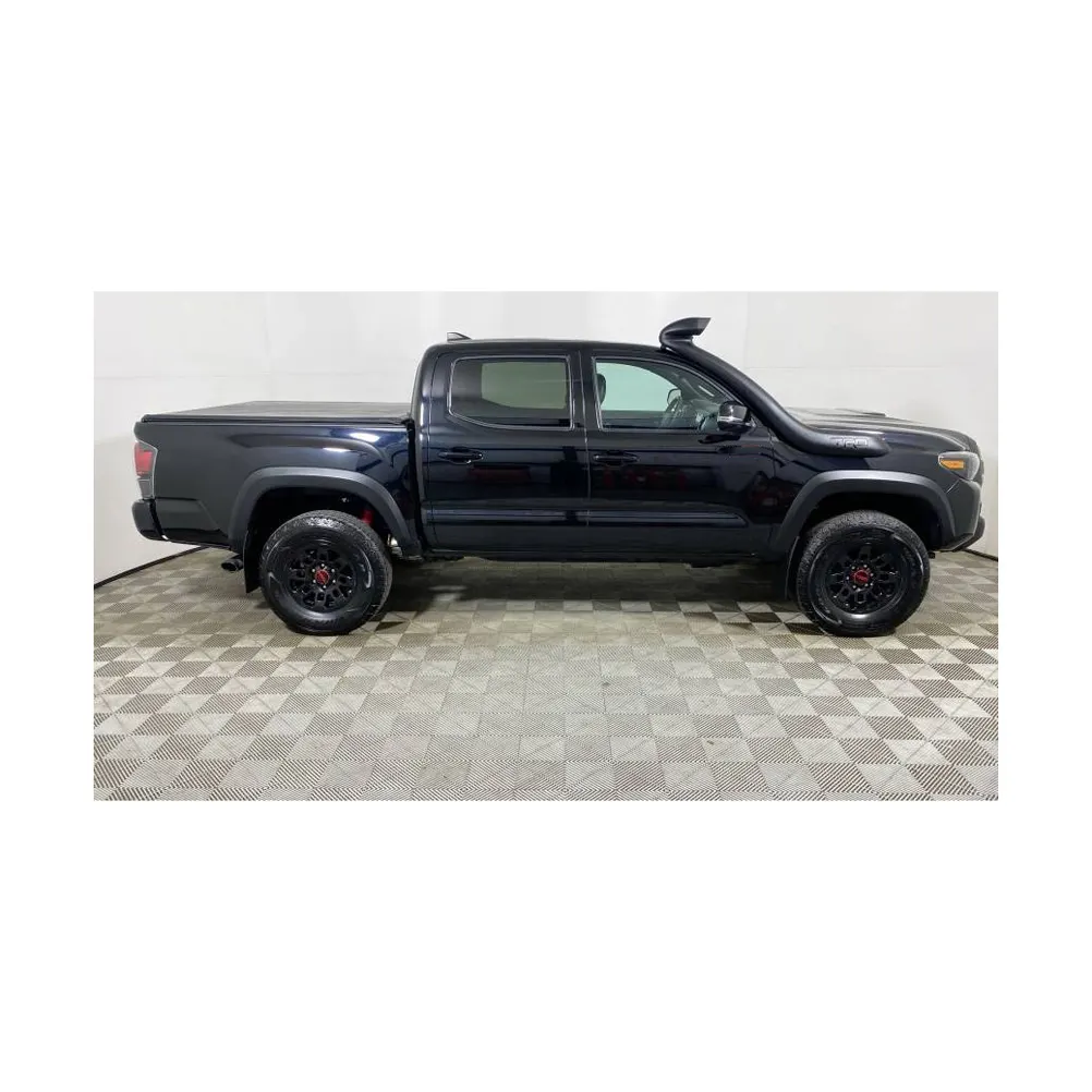 SECOND HAND LHD PICKUP 4X4 TOYOTA TACOMA販売/中古TOYOTA TACOMA KING CAB DIESEL PICKUP 4X4 FAIRLY USED TRUCK