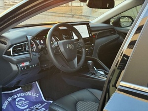 Toyota Camry SE 2024 d'occasion, 4 cylindres, 2.5L, puissance (204 ch), 4x2, essence, Euro6d, traction avant, transmission automatique, conduite à gauche - Product Image 2