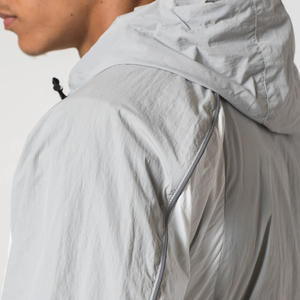 2024 conjuntos cortavientos impermeables ligeros de alta calidad conjuntos de chaqueta y pantalón de chándal cortavientos personalizados con logotipo OEM - Product Image 6