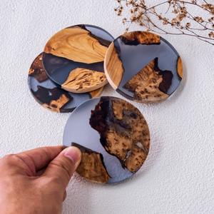 Sous-verres modernes en bois et résine époxy pour bar, cuisine, pendaison de crémaillère, cadeau d'anniversaire - Product Image 4