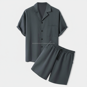 Ensemble décontracté pour homme sur mesure OEM - Chemise à manches courtes et short gris ardoise, tenue d'été 2 pièces - Product Image 1