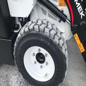 Retroexcavadora Hidromek 62SS: Potente y Versátil, Máquina de Construcción 4x4 Compacta con Componentes de Bomba Centrales en Venta - Product Image 5