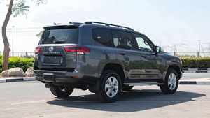 TOYOTA LAND-CRUISER 300 GXL 3.3D SUV d'occasion authentique, gris, transmission automatique, turbo - Product Image 3
