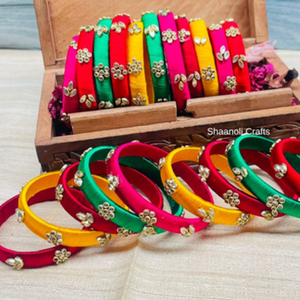 Bracelets traditionnels pour femmes Bracelets multicolores en fil de travail en pierre de Kada pour la fête, le mariage, les occasions Sangeet - Product Image 1