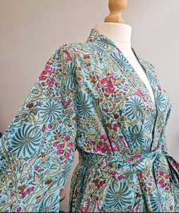 Kurtis de Verano para Mujer, Cómodas y Transpirables, con Manga Larga y Detalle de Botones, 100% Algodón, Estilo Elegante - Product Image 4