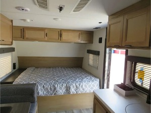 Caravane d'occasion 2025 F-o-r-e-s-t R-i-v-e-r W-o-l-f P-u-p 16BHSW à vendre - Product Image 6