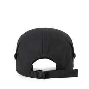 Casquette de baseball sport OEM personnalisée de haute qualité 6 panneaux à séchage rapide, respirante et réfléchissante avec logo imprimé perforé - Product Image 3