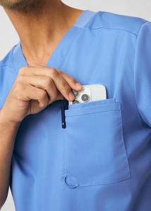 Exfoliantes médicos para hombres Doctor quirófano Super suave Exfoliante quirúrgico Pediatría Cómodo 2 bolsillos con cuello en V para hombres Top Ceil - Product Image 2