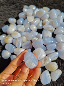 Ágata Azul Natural de Alta Calidad, Pulida y Acabada, Marca Gujarat Rais Agate, para el Hogar - Product Image 5