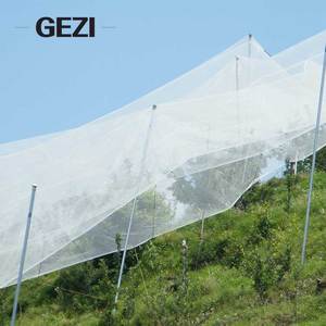 Filet anti-grêle robuste en PEHD, forme croissant, transparent, 55-80 grammes - Product Image 4