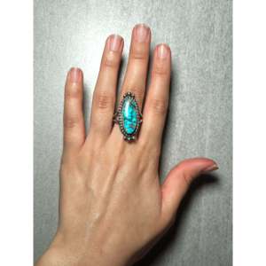 Navajo-Made Highgrade Kingman Turquoise Sterling <b>Silver</b> <b>Statement</b> <b>Ring</b> Size 9.5 Boho Style Everyday Wear Vermeil Platinum Metal - Product Image 5