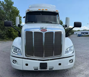 Camión Peterbilt T 579 de Cabina Doble Usado, Motor Potente, Años 2019-2020, Envío Internacional - Product Image 2