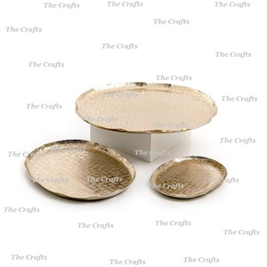 Plateau de petit-déjeuner de couleur or en aluminium de nouvelle conception avec plateau de service décoratif de vaisselle de qualité exclusive - Product Image 1