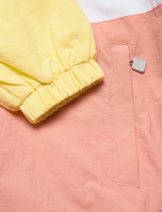 Chaqueta Cortavientos con Logotipo Personalizado para Mujer, Bloques de Color, Impermeable, 100% Poliéster, Cierre de Cremallera, Talla Grande, Ropa de Abrigo para Invierno - Product Image 6