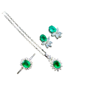 Vjoshijewels Elegante Juego de Colgantes de Plata de Ley Chapados en Oro Antideslustre para Mujer, Diseño Atemporal, Acabado Duradero, Uso Diario - Product Image 3