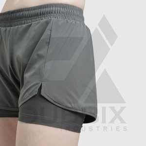 Pantalones cortos deportivos para mujer Fitness Short 100% poliéster personalizable Logo pegatina Color patrón diseño pantalones cortos para mujer - Product Image 2