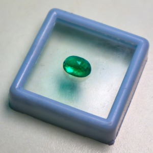 Wholesale Natural 7x5mm Emerald Loose Gemstone Zambian Oval Cut Polished <b>Green</b> <b>Jewellery</b> Making Indian Manufacturers 1.40 Carat - Product Image 1