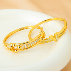 Parure de bijoux de mariage tendance motif flèche, plaqué or 21 carats, avec bracelet et bague en zircon de Dubaï pour femme, idéale pour les fêtes - Product Image 3