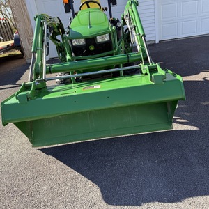 Tractor John Deere 1025R del 2019 en venta - Product Image 2
