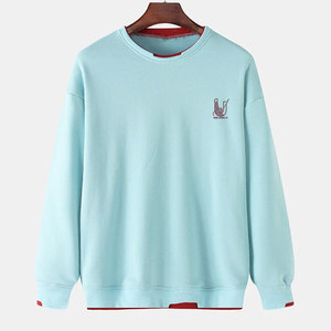 เสื้อสเวตเชิ้ตผู้ชายผ้าฝ้าย 100% กันลม ระบายอากาศได้ดี แห้งเร็ว ดีไซน์เรียบง่ายสำหรับฤดูหนาว รับสกรีนโลโก้ - Product Image 1