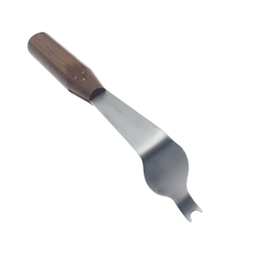 Retractor de Cuello Femoral de 24 cm, Instrumentos Ortopédicos de Alta Calidad, Retractor para Cirugía de Cadera, Gancho Retractor Óseo de Surgiright - Product Image 1