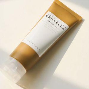 SKIN1004 Madagascar Centella Ampolla Espuma de pH bajo 125ml Limpiador elimina el maquillaje Corea al por mayor - Product Image 2