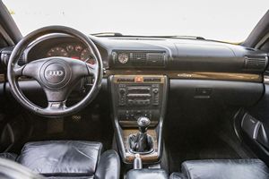 Audi S4 Avant 2001 Usado, Inspeccionado, Transmisión Manual de 6 Velocidades, Tracción en las Cuatro Ruedas, Propiedad de California Desde el Inicio - Product Image 4
