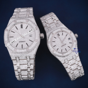 Relojes de diseño de lujo personalizables para parejas, Conjunto de reloj a juego con cierre oculto de acero inoxidable con diamante Moissanite completo - Product Image 1