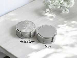 Sous-verres en pierre circulaires avec support, lot de 4, faits à la main en jesmonite, articles ménagers minimalistes, vaisselle, cadeau - Product Image 5