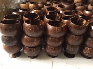 Tasses à noix de coco en gros et tasses à boire en coquille de noix de coco avec logo laser gravé prix bon marché et 100% naturel d'Eco2go Vietnam - Product Image 5