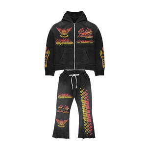 ชุดวอร์มแฟชั่นผู้ชายแบบขายส่ง สไตล์สตรีทแวร์สำหรับฤดูหนาว ทรงขาบาน มีฮู้ดพร้อมเชือกผูก  ลายพิมพ์ดีไซน์ตามสั่ง ปรับแต่งได้ - Product Image 2