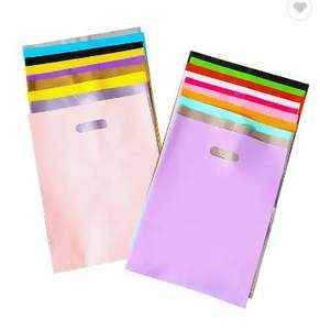 บรรจุภัณฑ์พลาสติกพร้อมที่จับสำหรับใช้ในซูเปอร์มาร์เก็ตมีสีตัดตามขนาดที่กำหนดเอง - Product Image 1