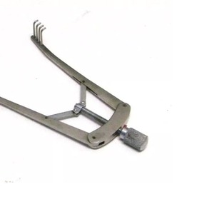 Retractor de autorretención Alm de grado alemán de alta calidad, retractor de espéculo de Oftalmología, Alm retractor de autorretención, dientes Romos - Product Image 3