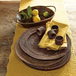 Plato de ratán Premium con textura tejida adecuado para casas de lujo restaurantes cafés villas y celebraciones al aire libre - Product Image 2