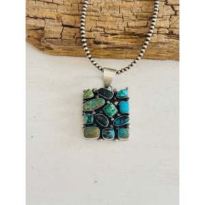 Pendentif Tricia Smith avec serti clos, turquoise mélangée et technologie d'incrustation en argent sterling - Product Image 1