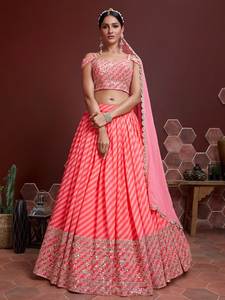 Lehenga Readymade Tradicional para Mujer con Blusa Bordada y Dupatta para Ceremonias - Product Image 2