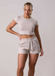 Shorts de Mujer Ligeros y Elegantes al por Mayor - Product Image 5