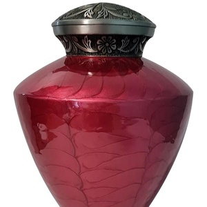 Urnas de cremación de calidad premium hechas a mano con diseños y gráficos especiales utilizados para los recuerdos de los antepasados y seres queridos. - Product Image 1