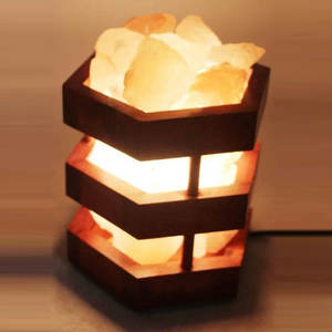 Lampe au sel naturel de l'Himalaya 100% avec panier en bois Lampe au sel de l'Himalaya au design unique avec panier en bois - Product Image 2